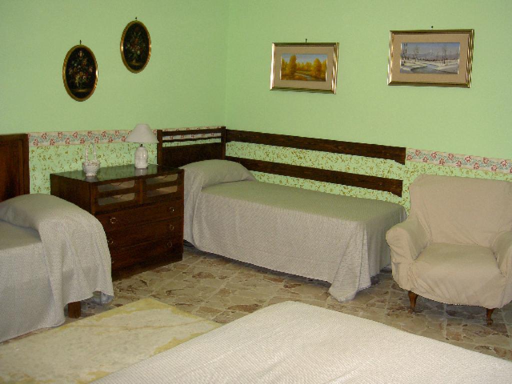 مبيت وإفطار كاتانيا Casa Tina Maugeri الغرفة الصورة