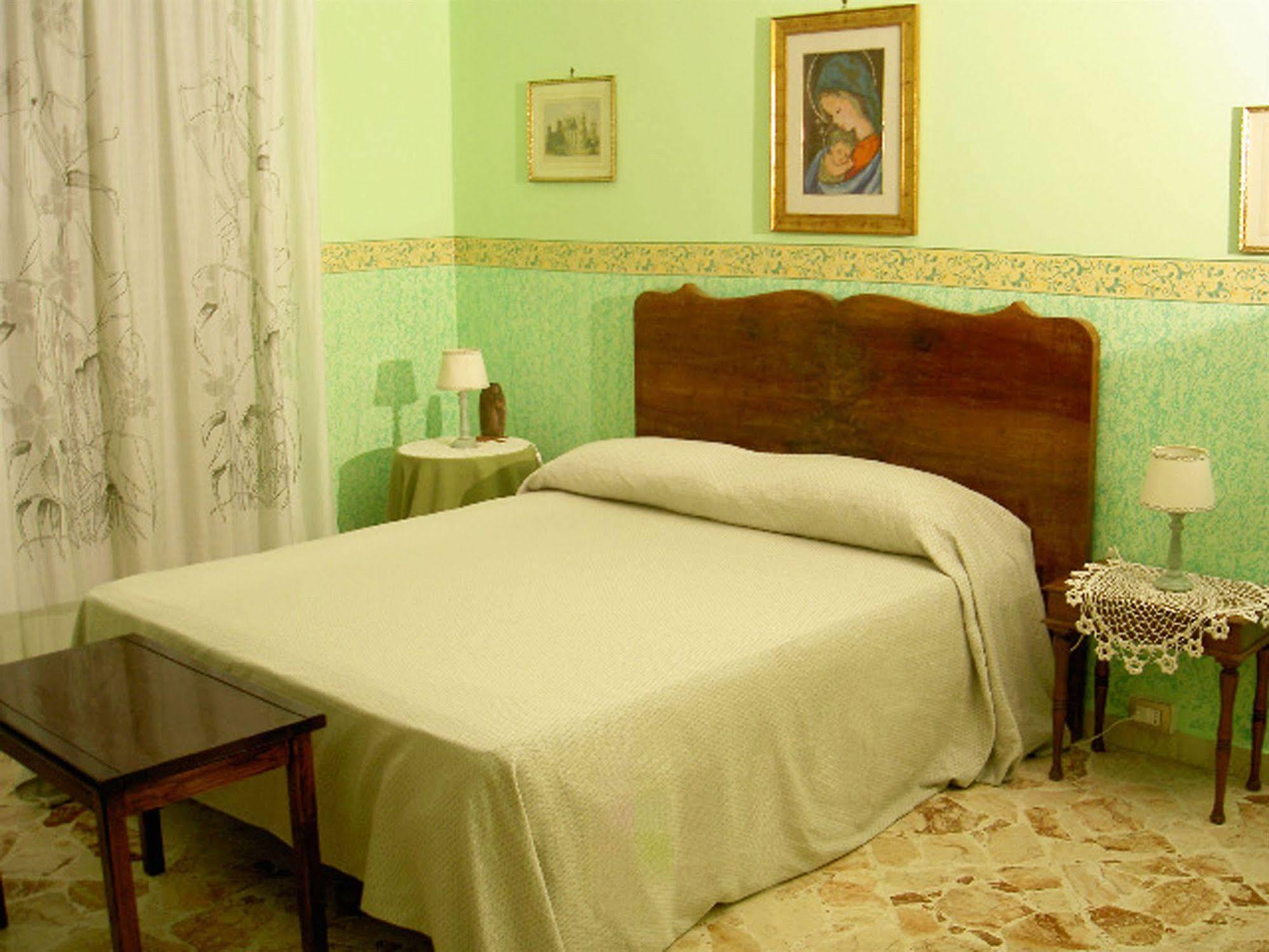 مبيت وإفطار كاتانيا Casa Tina Maugeri المظهر الخارجي الصورة