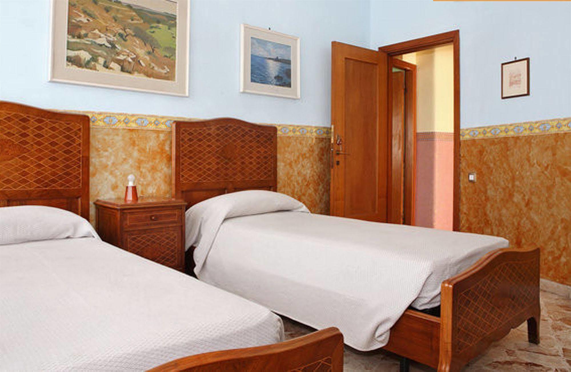 مبيت وإفطار كاتانيا Casa Tina Maugeri المظهر الخارجي الصورة
