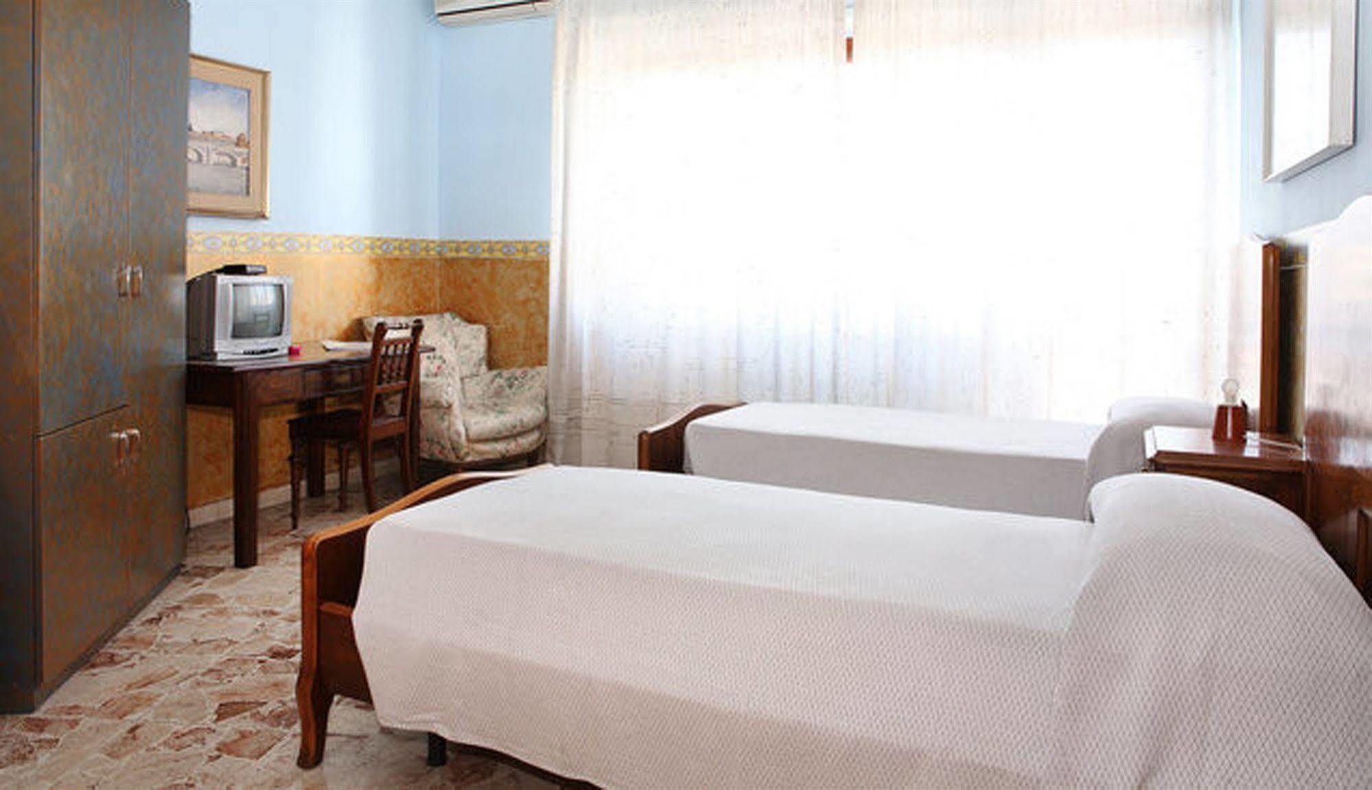 مبيت وإفطار كاتانيا Casa Tina Maugeri المظهر الخارجي الصورة